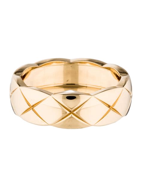 bague coco crush chanel prix|coco chanel ring.